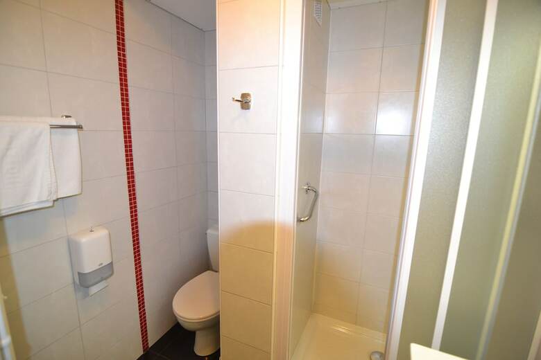 Brit Hotel Cahors - Le Valentr�