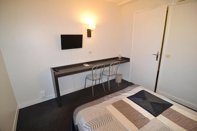 Brit Hotel Cahors - Le Valentr�