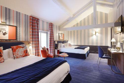 Hotel H�tel Le Cheval Blanc