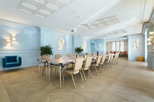 Hotel H�tel Le Cheval Blanc