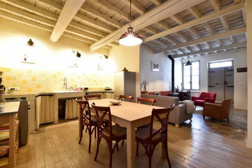 Grand Couvent - Superbe Maison Typique Au C?ur D'arles