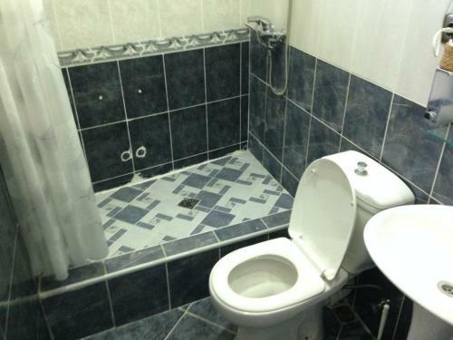 Hostal Kipiani Guest House