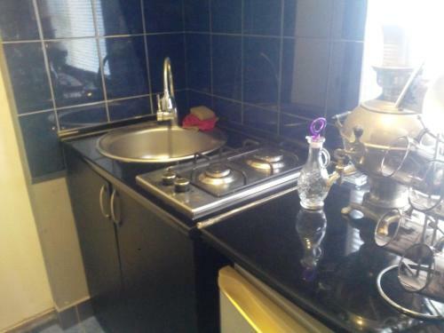 Hostal Kipiani Guest House