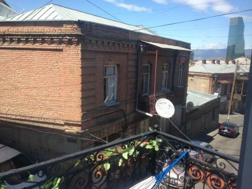 Hostal Kipiani Guest House