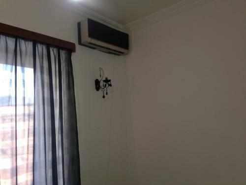Hostal Kipiani Guest House