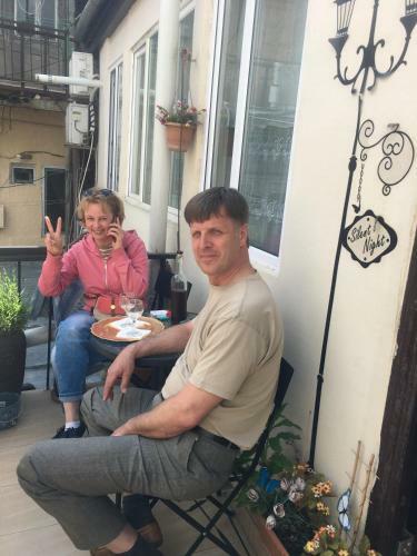 Hostal Kipiani Guest House