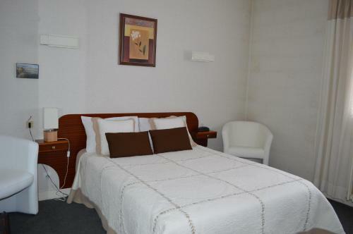 Hotel Christina - Contact Hotel