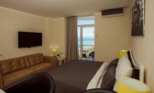 Aparthotel Holiday Lux Batumi