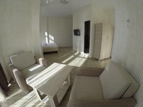 Hostal Hotel Batumi Inn