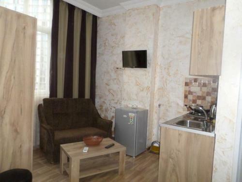 Hostal Hotel Batumi Inn