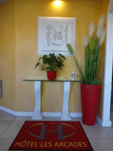 Hotel H�tel Des Arcades