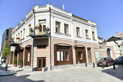 Revaz's Apartment In Tbilisi