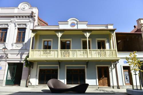 Revaz's Apartment In Tbilisi