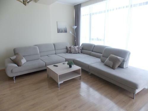 Anna's Sea View Apartment