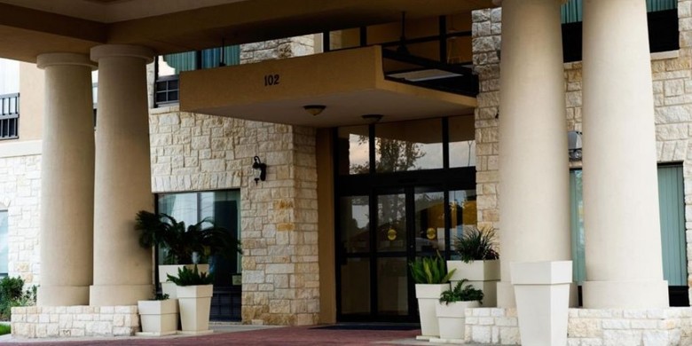 Holiday Inn Express Hotel & Suites San Antonio