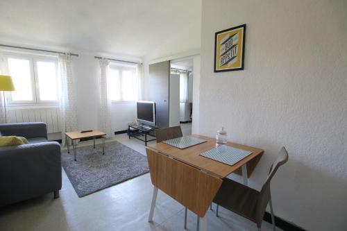 Apartamento Au Dessus Des Platanes