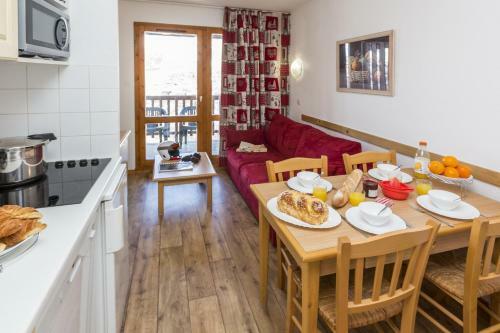 Aparthotel Odalys Les Lumi�res De Neige I Et II