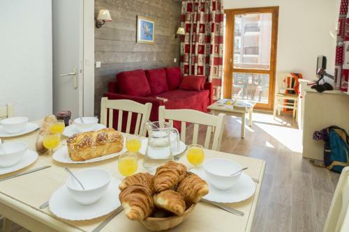 Aparthotel Odalys Les Lumi�res De Neige I Et II
