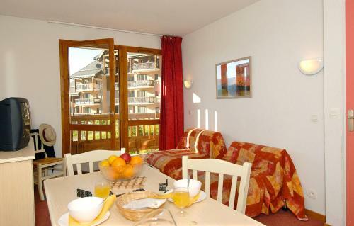 Aparthotel Odalys Les Lumi�res De Neige I Et II