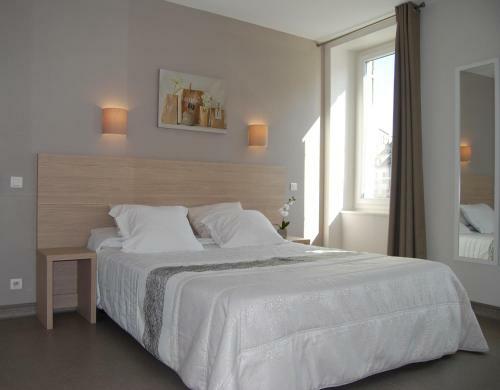 Hotel Du Midi - Logis International
