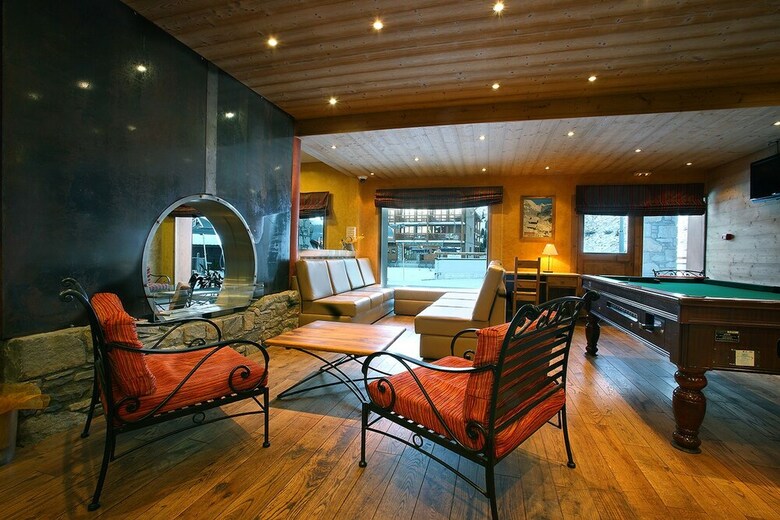Aparthotel Chalet Des Neiges : La Cime Des Arcs