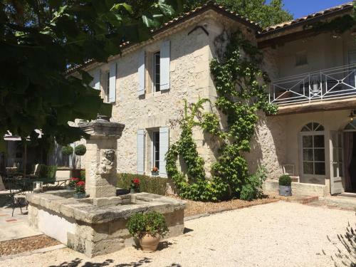 Hostal La Banastiere