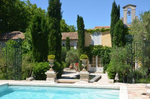 Hostal La Banastiere