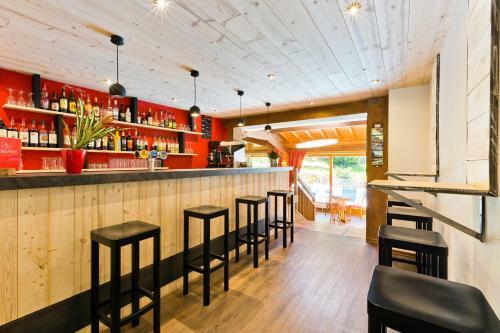 Logis Hotel Les Bruy�res