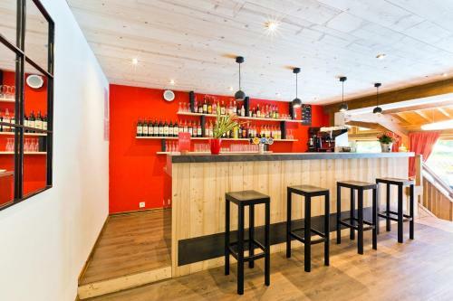 Logis Hotel Les Bruy�res