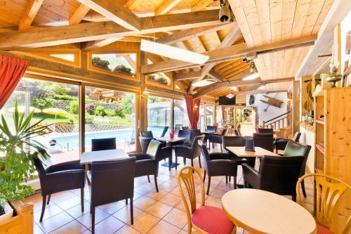 Logis Hotel Les Bruy�res
