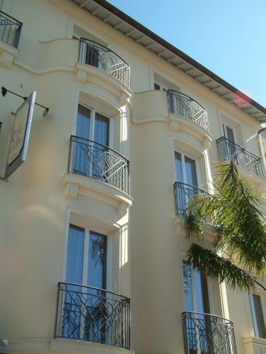 Aparthotel Hotel Villa D'elsa