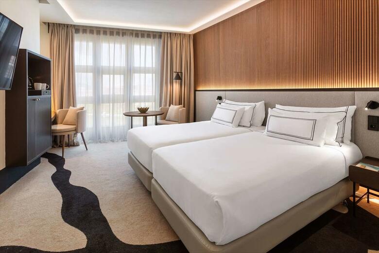 Hotel Meli� Bilbao