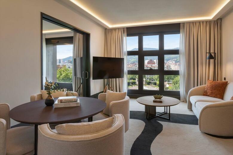 Hotel Meli� Bilbao
