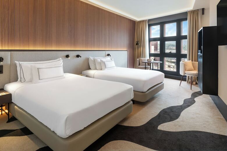 Hotel Meli� Bilbao