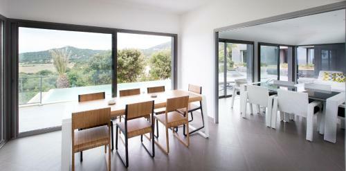 Villa By Signoria