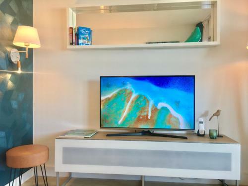 My Home Riviera Apartment