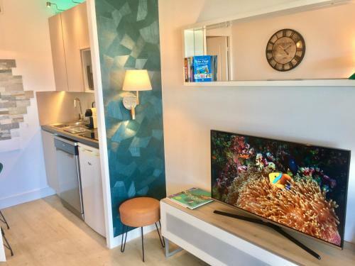 My Home Riviera Apartment