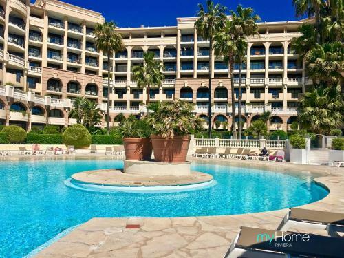 My Home Riviera Apartment