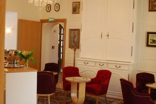 Hotel H�tel Victor Hugo