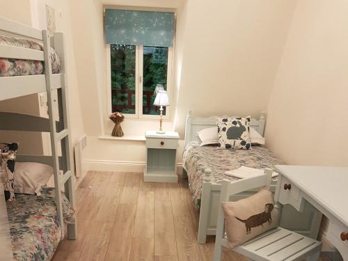 Hostal Ch�teau Du Doux- Holiday Apartments