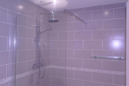 Hostal Ch�teau Du Doux- Holiday Apartments