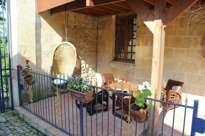 G�tes Du Ch�teau De La Ligne