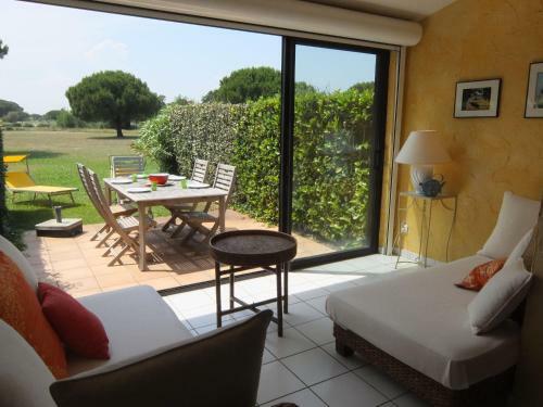 Apartment Les Catalanes Du Golf.10