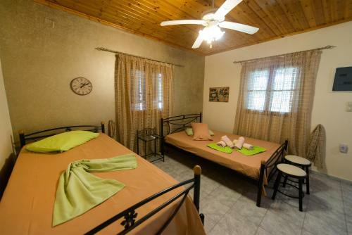Villa Dimitris Apartments & Bungalows