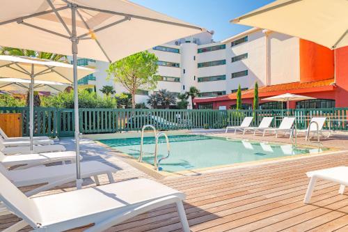 Hotel La Pin�de
