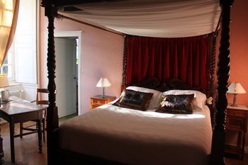Bed & Breakfast L'ancien Presbyt�re La Rucheli�re