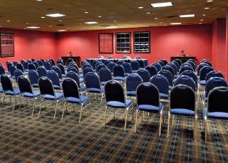Hotel Clarion Inn & Suites Fairgrounds