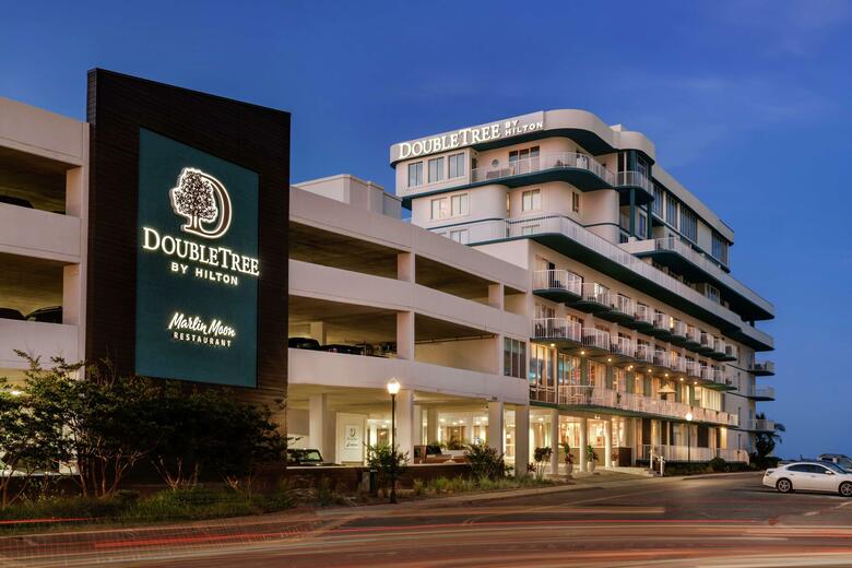 Hotel Quality Inn & Suites Beachfront