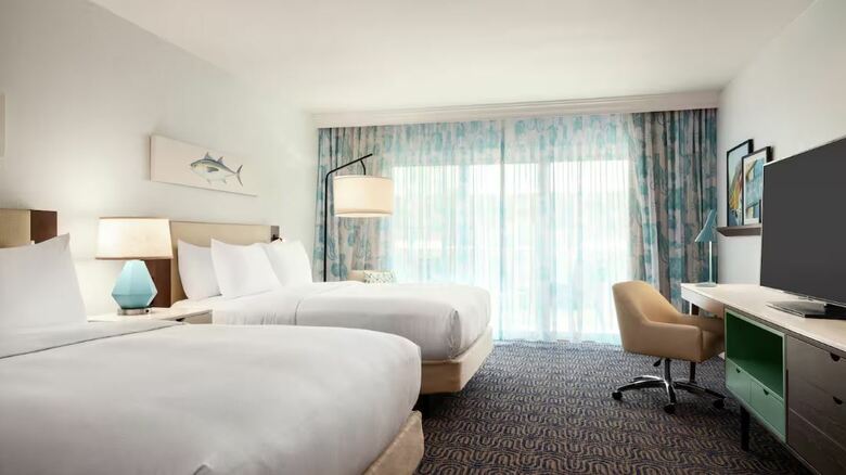 Hotel Quality Inn & Suites Beachfront