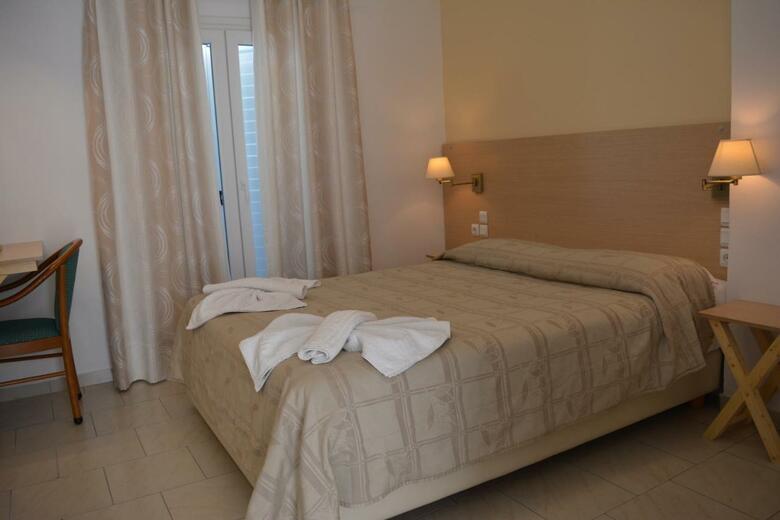 Hotel Anemomilos Villa